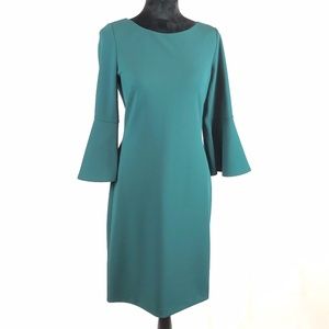 Jessica H Green Dress w Bell Sleeves